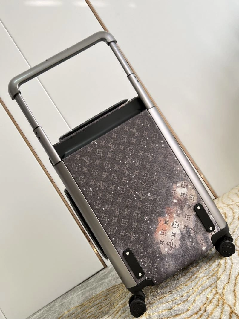 Stretchable Louis Vuitton Suitcase 65577