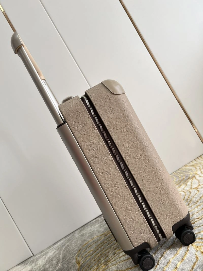 SmoothTexture Louis Vuitton Suitcase 65571