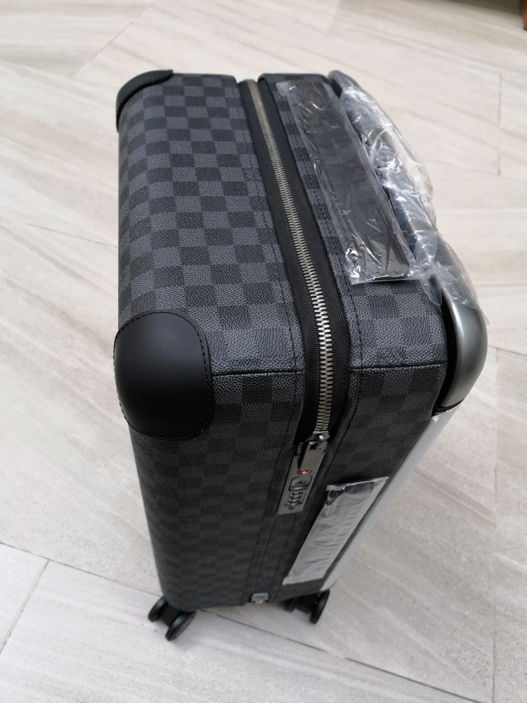 Fashionable Louis Vuitton Suitcase 65606