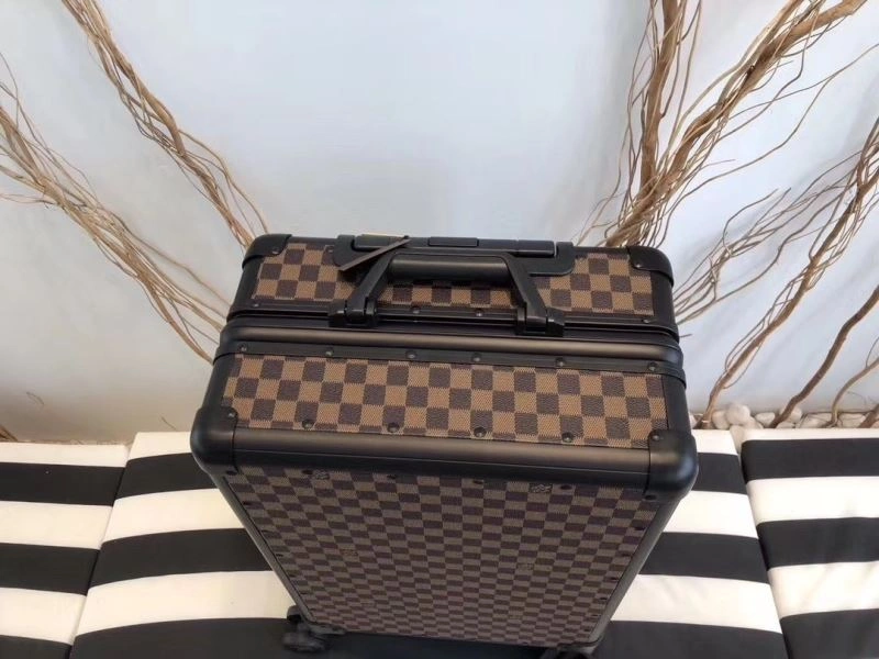 Louis Vuitton Suitcase Sophisticated 65562