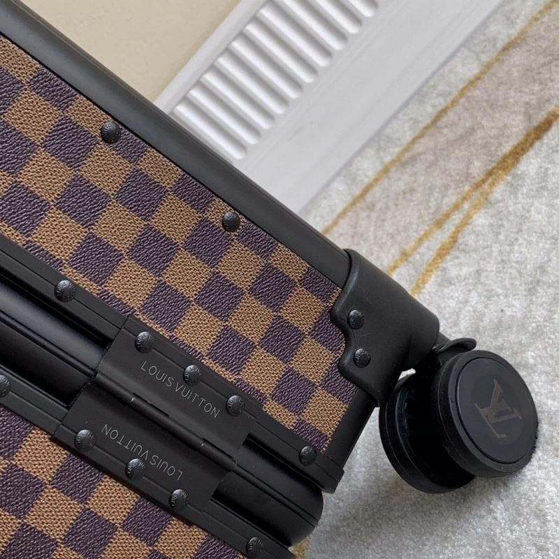 Louis Vuitton Suitcase UrbanStyle 65564