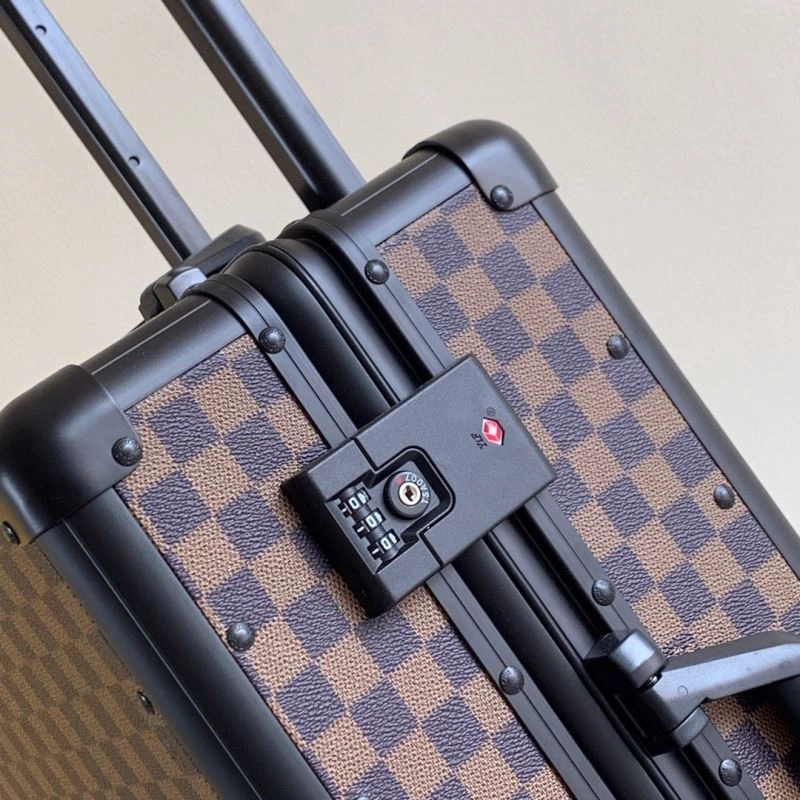 Louis Vuitton Suitcase UrbanStyle 65564