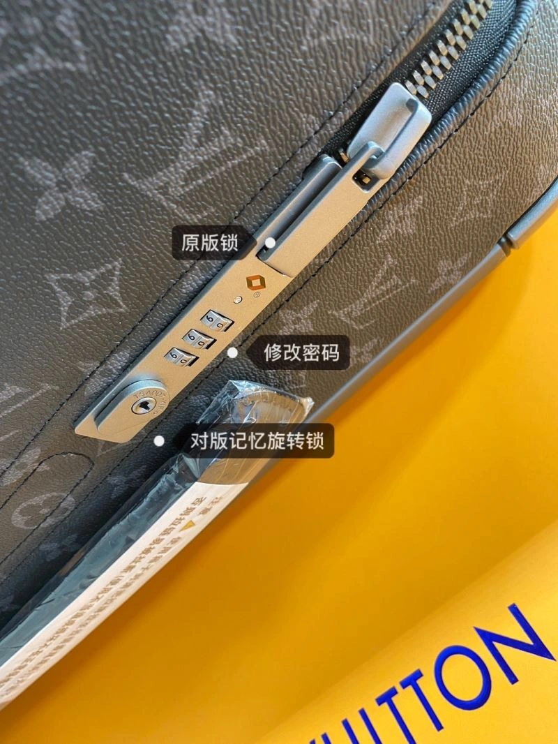 Chic Louis Vuitton Suitcase 65544