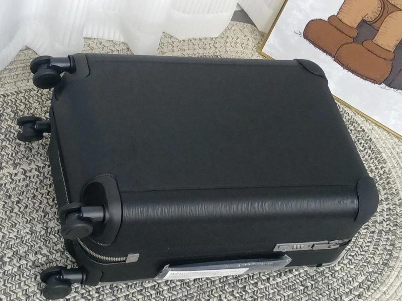 Louis Vuitton Suitcase Soft 65531