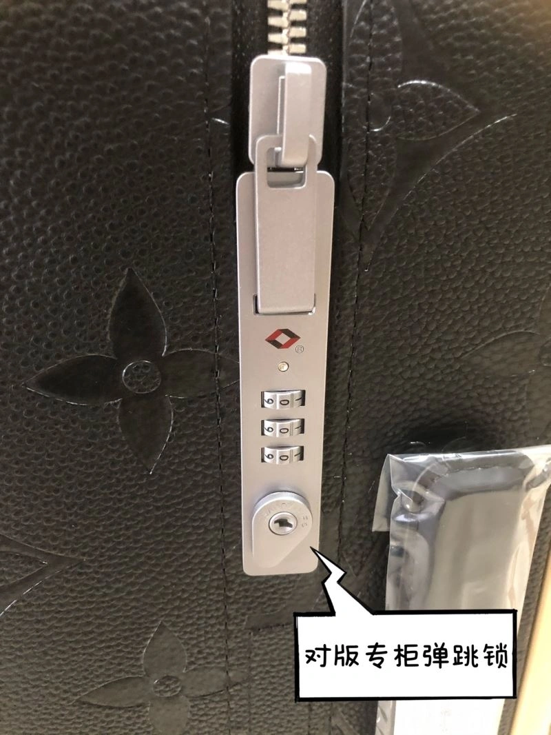 TimelessDesign Louis Vuitton Suitcase 65527