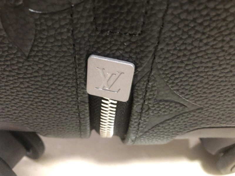 TimelessDesign Louis Vuitton Suitcase 65527