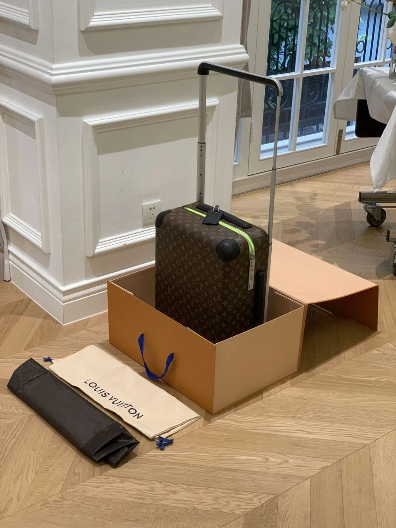 NewStyle Louis Vuitton Suitcase 65526