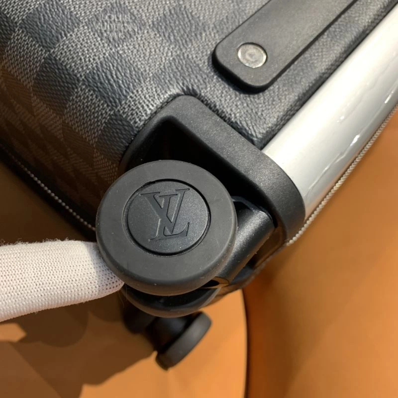 Practical Louis Vuitton Suitcase 65521