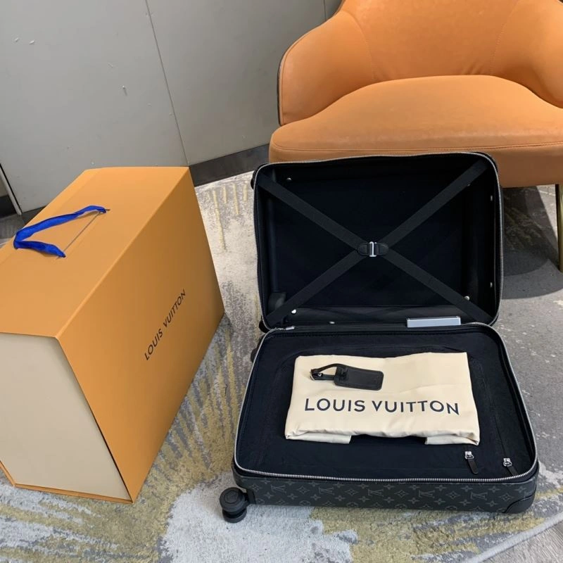 Versatile Louis Vuitton Suitcase 65507