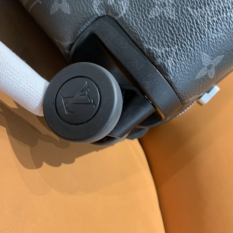 Versatile Louis Vuitton Suitcase 65507