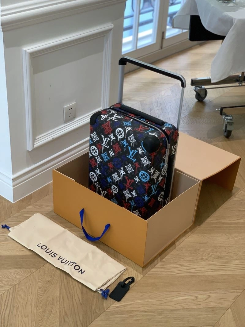 Louis Vuitton Suitcase ZipUp 65520