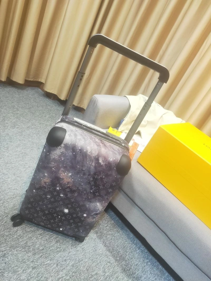 Louis Vuitton Suitcase ModernLook 65585