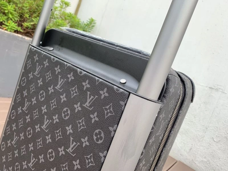 Louis Vuitton Suitcase AllSeason 65495