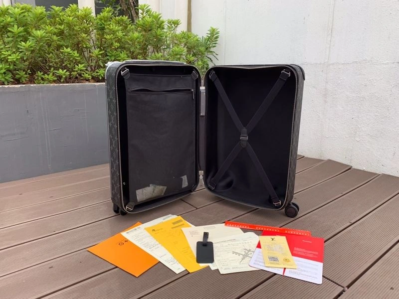 Louis Vuitton Suitcase AllSeason 65495