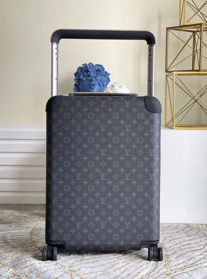 Lightweight Louis Vuitton Suitcase 65487