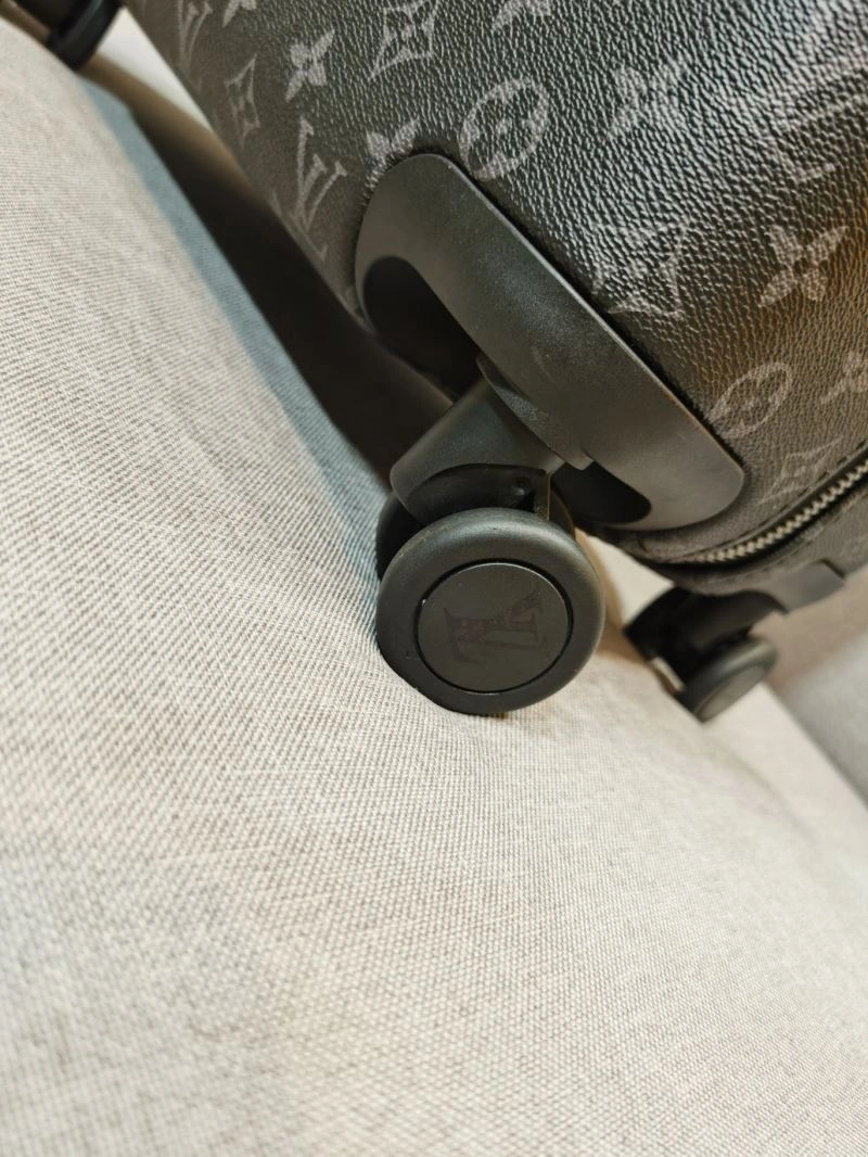 Classic Louis Vuitton Suitcase 65475