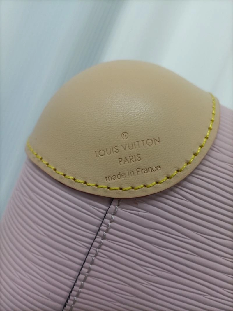 Louis Vuitton Suitcase Comfortable 65470