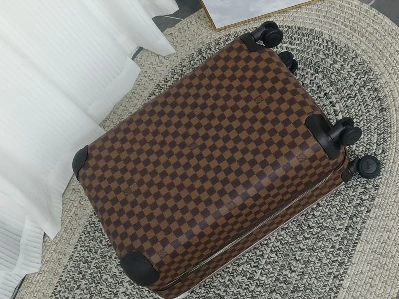 UrbanChic Louis Vuitton Suitcase 65463