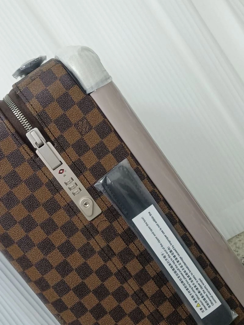 UrbanChic Louis Vuitton Suitcase 65463