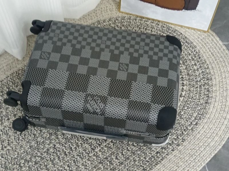 Comfortable Louis Vuitton Suitcase 65459