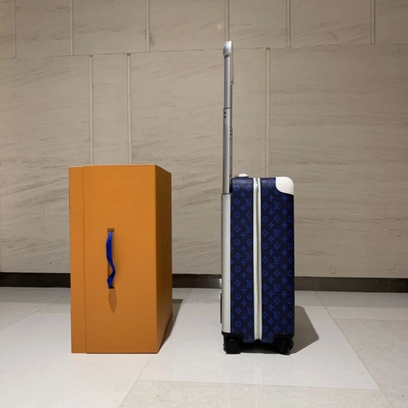 SmoothTexture Louis Vuitton Suitcase 65448