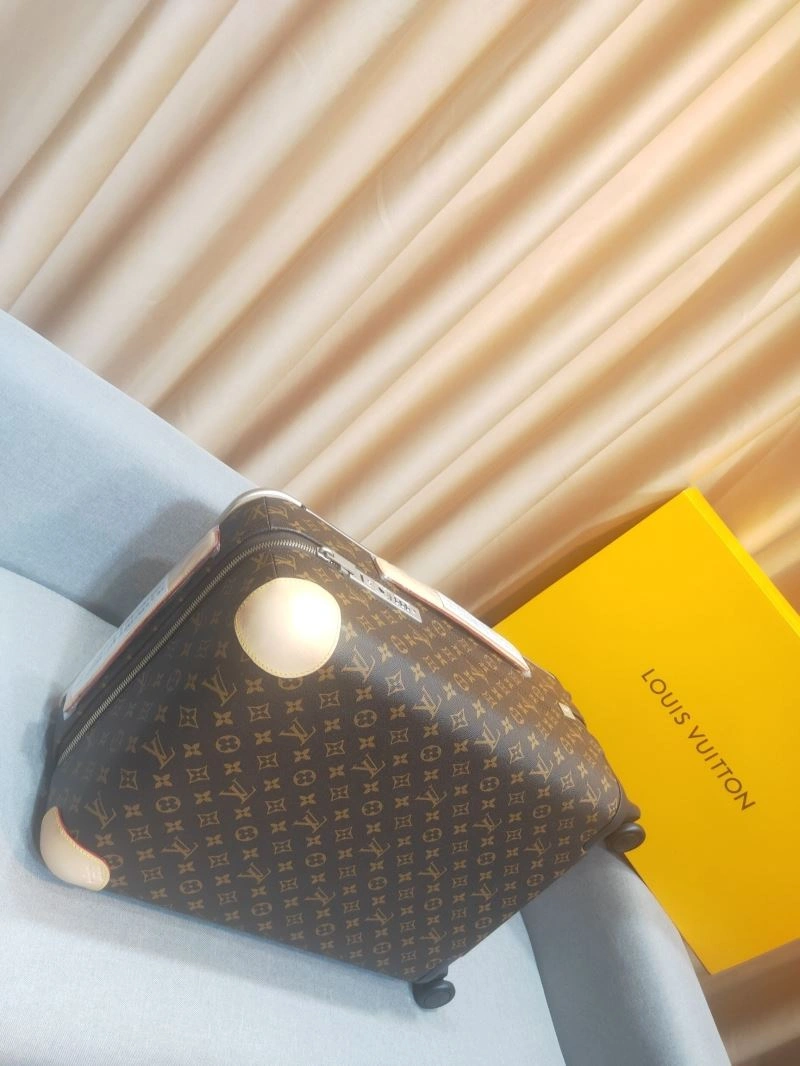 Durable Louis Vuitton Suitcase 65446