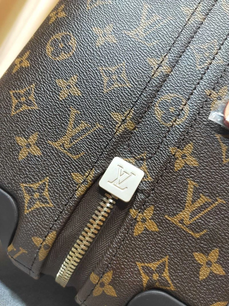 Durable Louis Vuitton Suitcase 65446