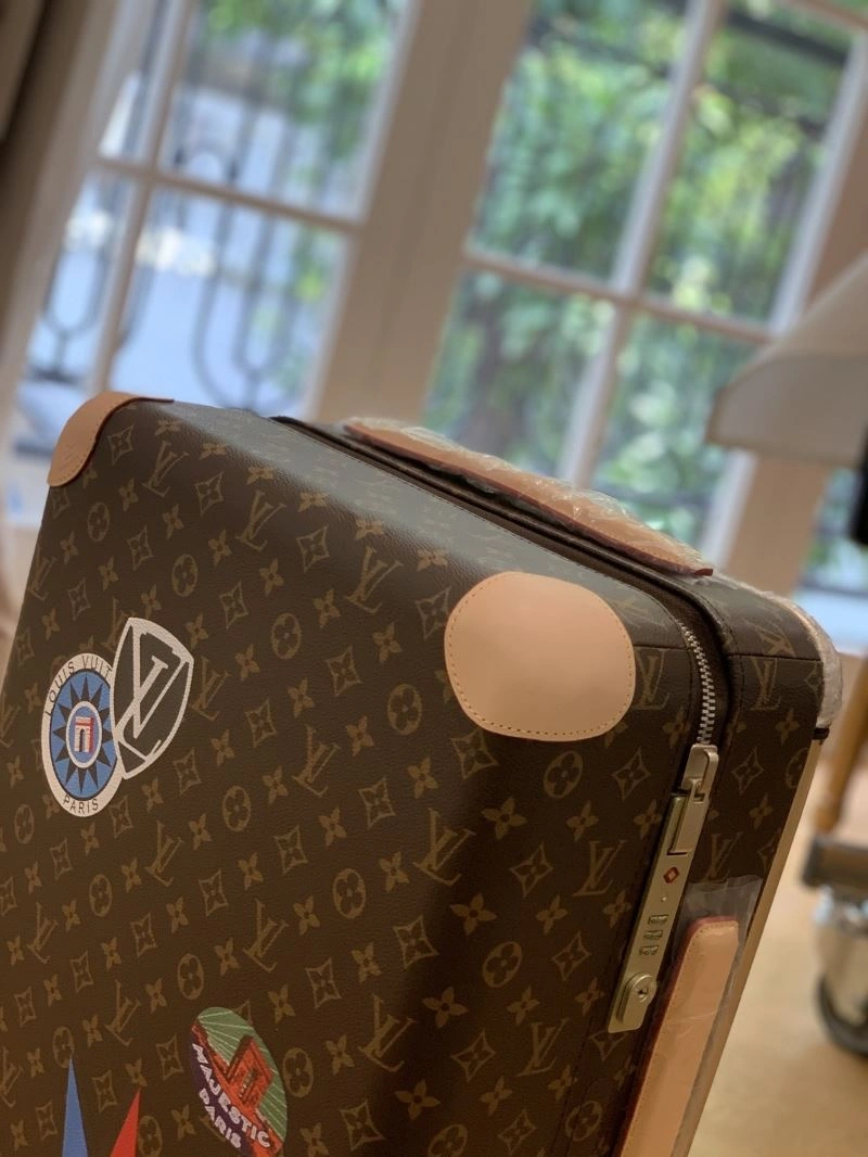 Louis Vuitton Suitcase FreshLook 65443