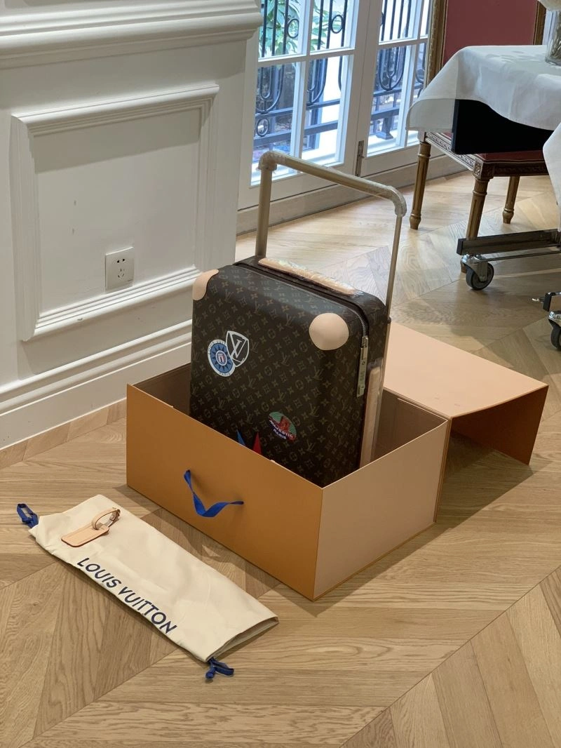 Louis Vuitton Suitcase FreshLook 65443