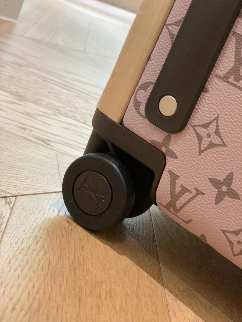 Compact Louis Vuitton Suitcase 65449