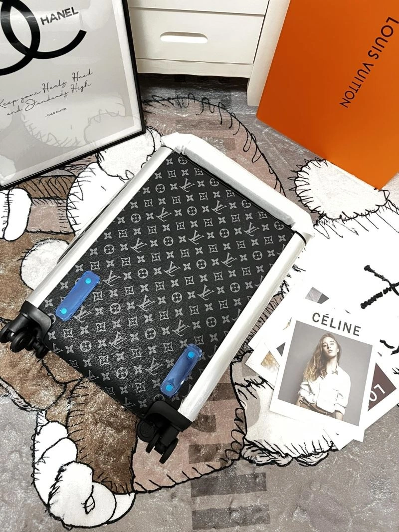 FashionForward Louis Vuitton Suitcase 65426