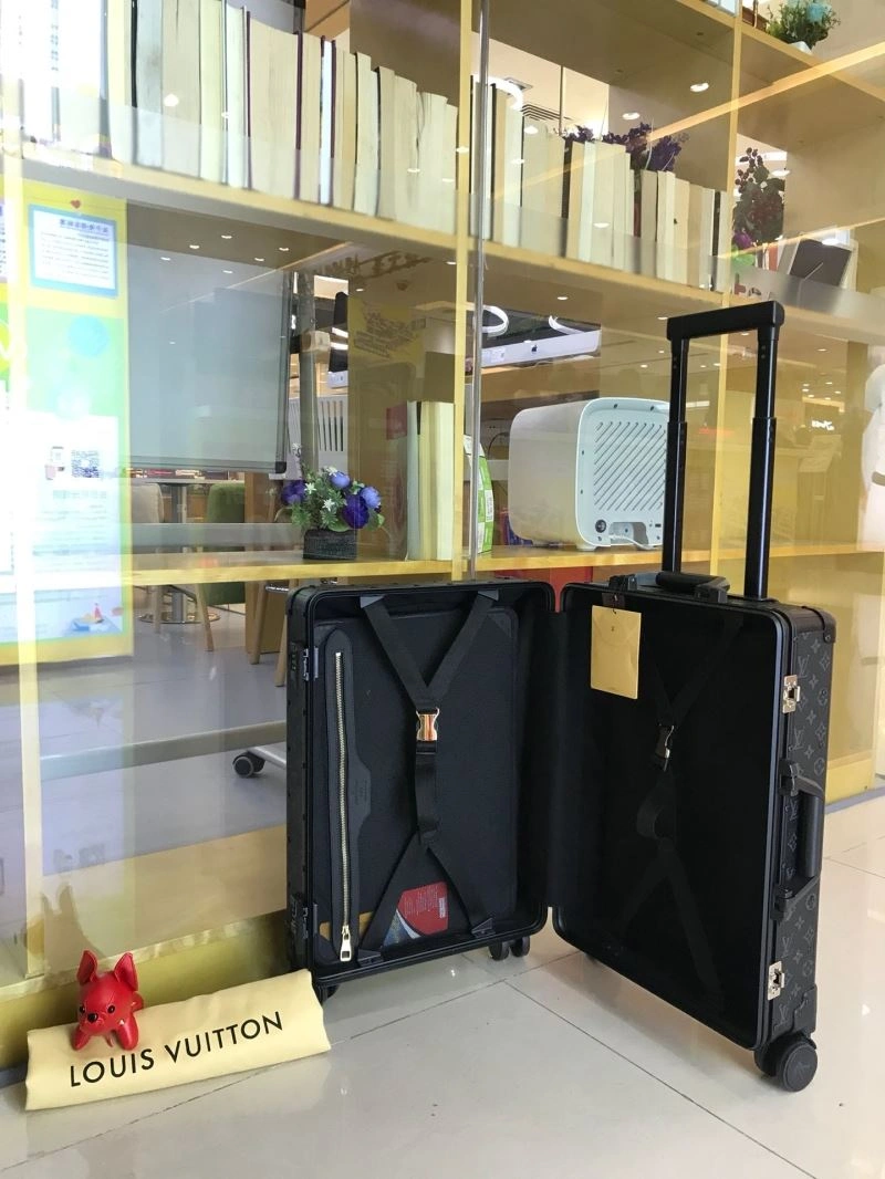 Resilient Louis Vuitton Suitcase 65387