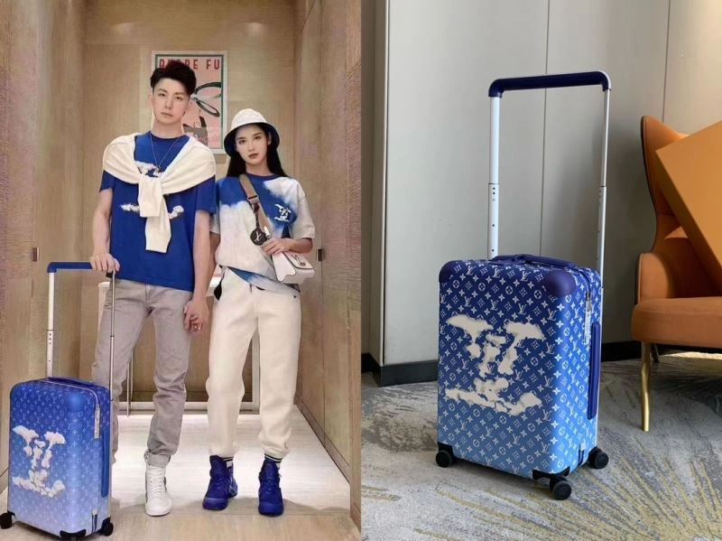 Compact Louis Vuitton Suitcase 65458