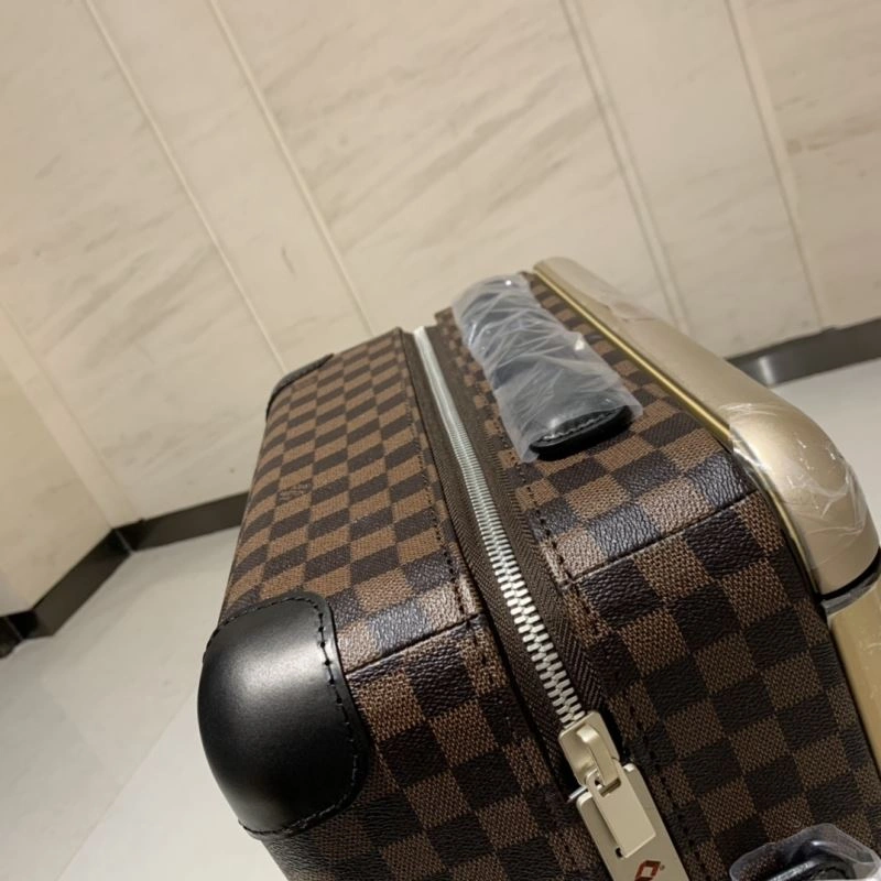 Louis Vuitton Suitcase Bold 65377