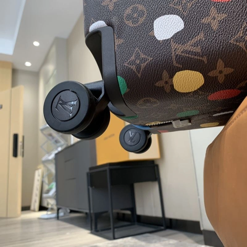 Comfortable Louis Vuitton Suitcase 65369