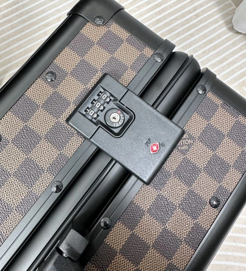 Louis Vuitton Suitcase Sophisticated 71460