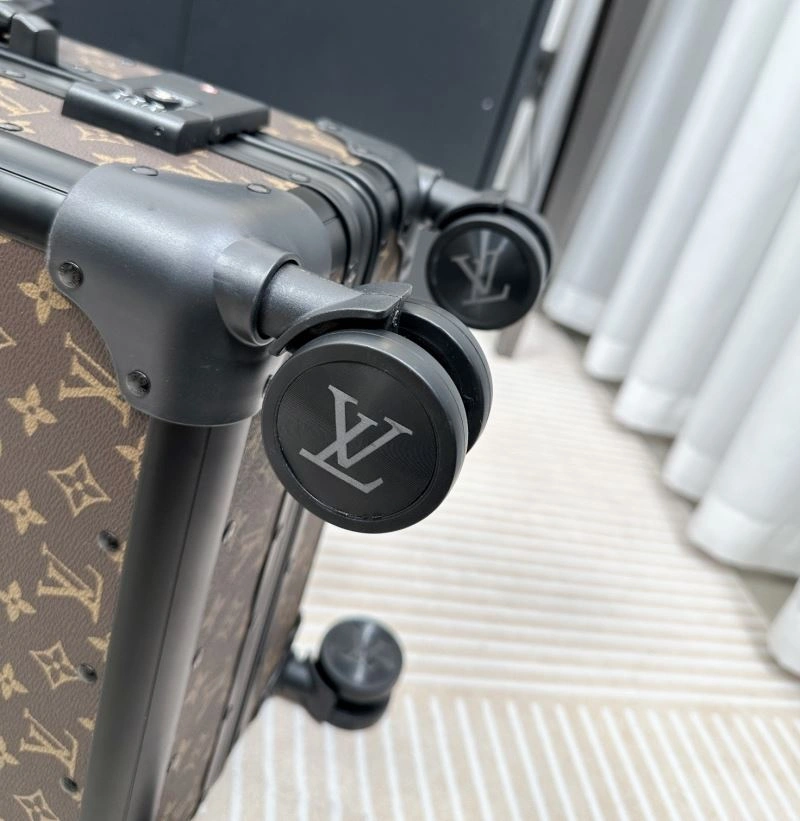 Sophisticated Louis Vuitton Suitcase 71453