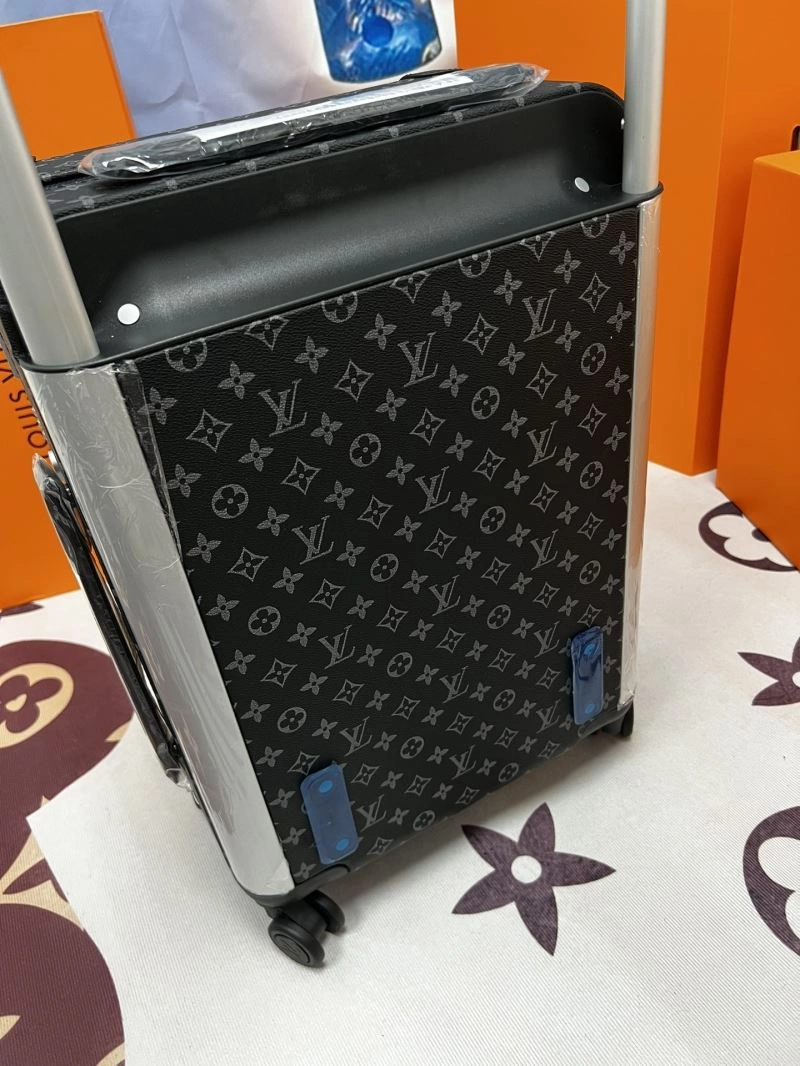 HighPerformance Louis Vuitton Suitcase 71446
