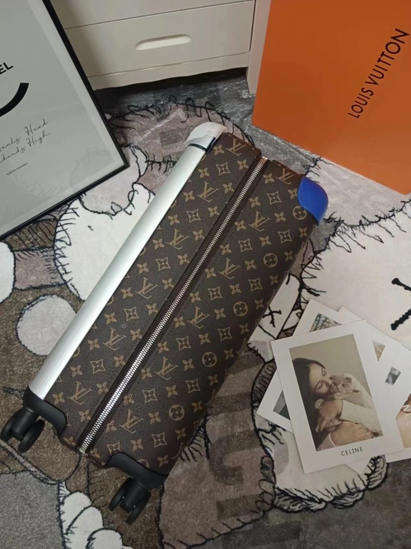 Versatile Louis Vuitton Suitcase 71468