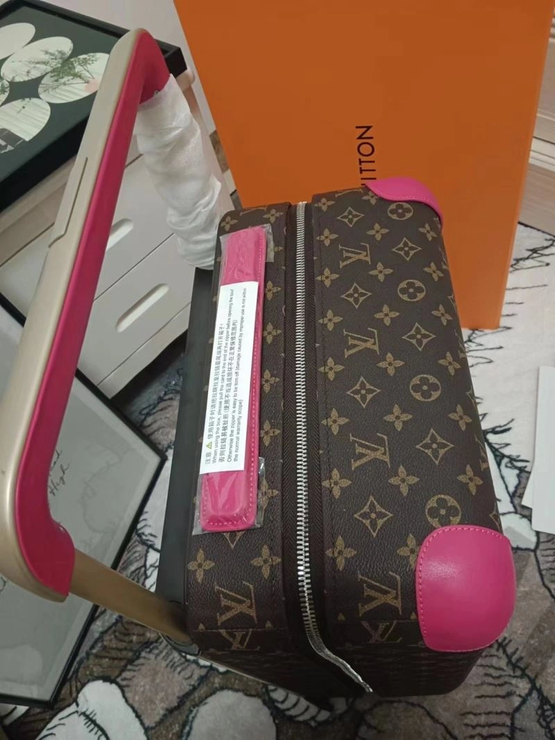 MoistureWicking Louis Vuitton Suitcase 71411