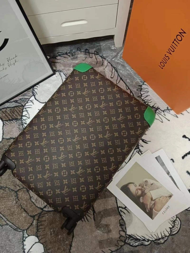 ComfortFit Louis Vuitton Suitcase 71458
