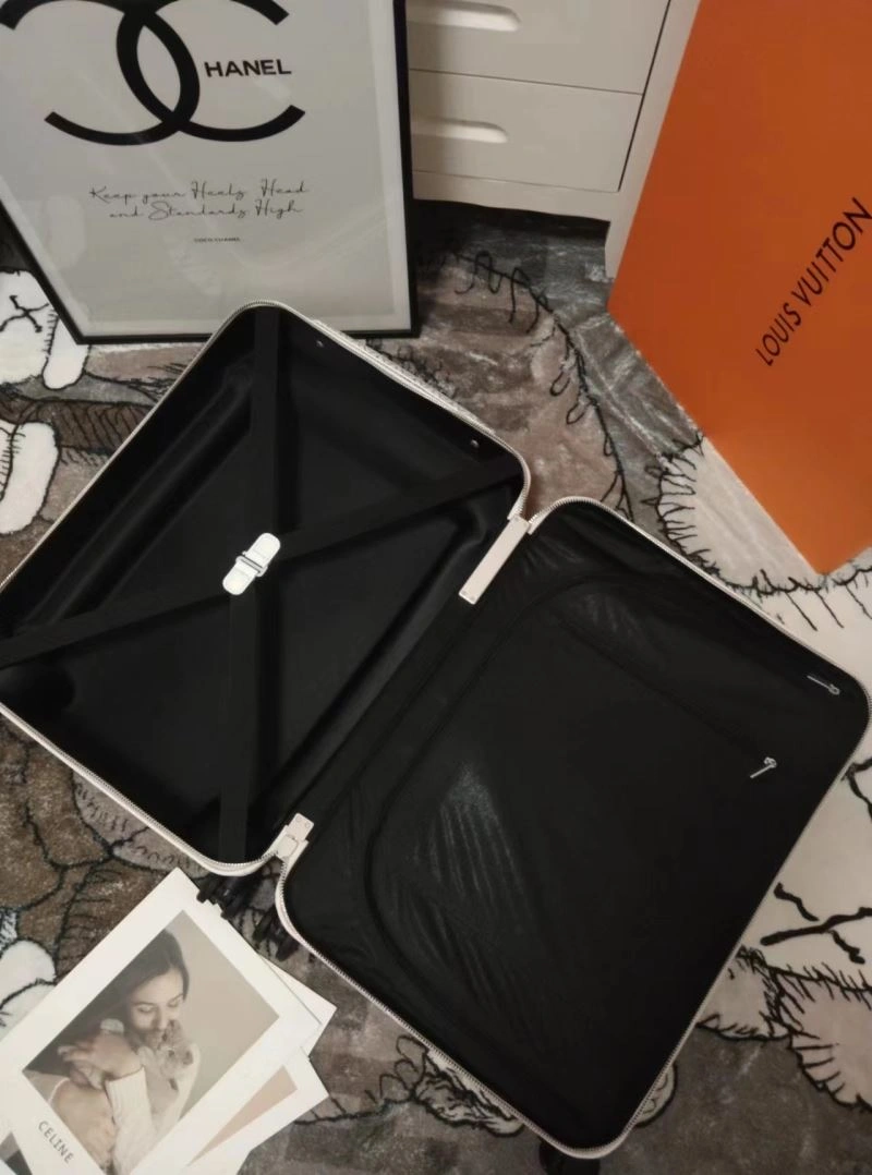 Trendy Louis Vuitton Suitcase 71425