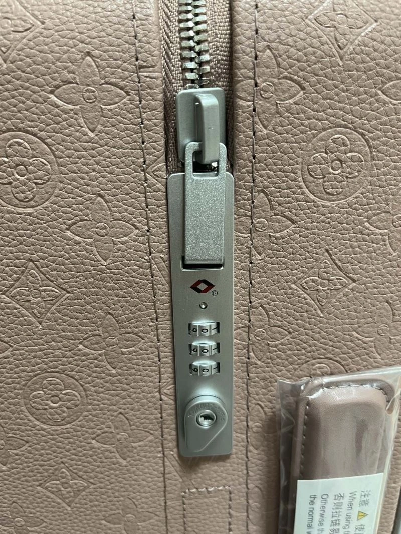 HighQuality Louis Vuitton Suitcase 71405