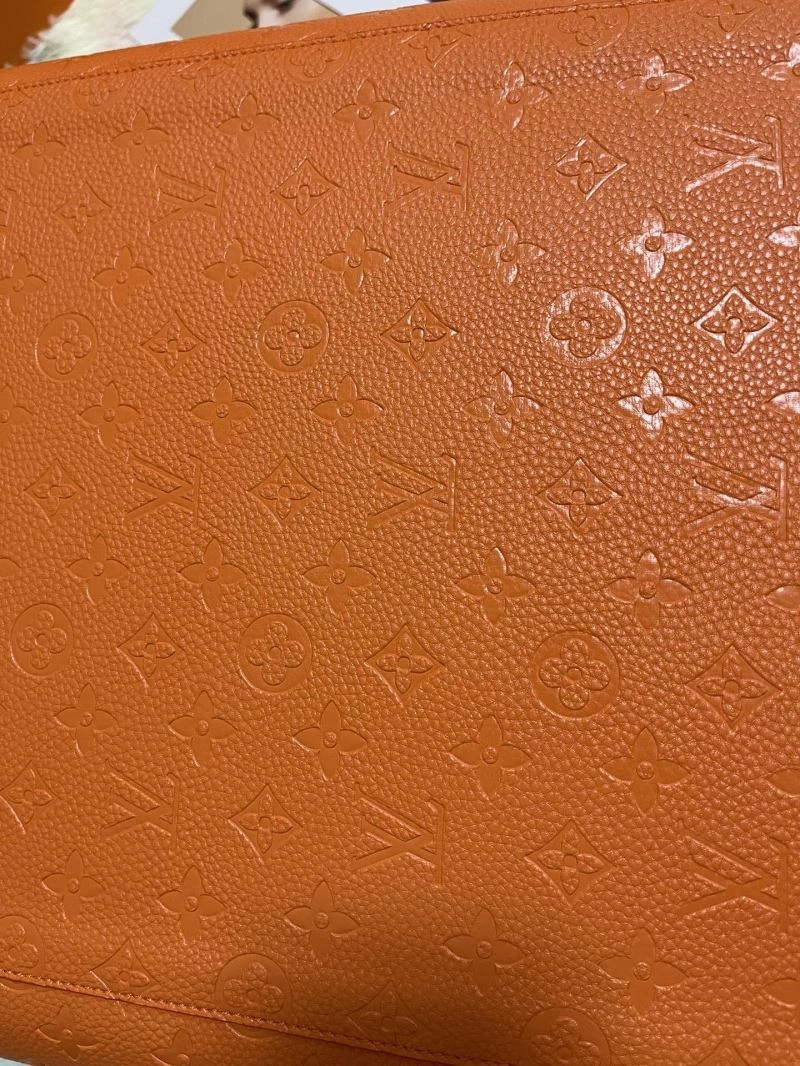 Unisex Louis Vuitton Suitcase 71404