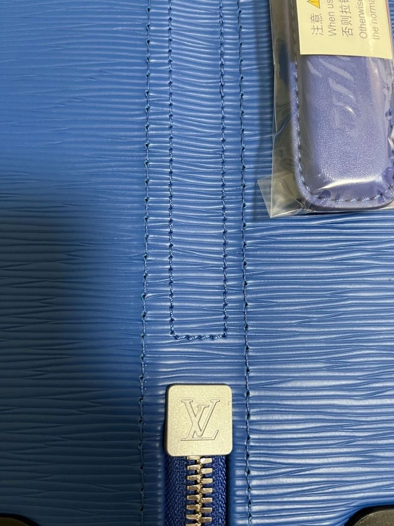 Louis Vuitton Suitcase Breathable 65335