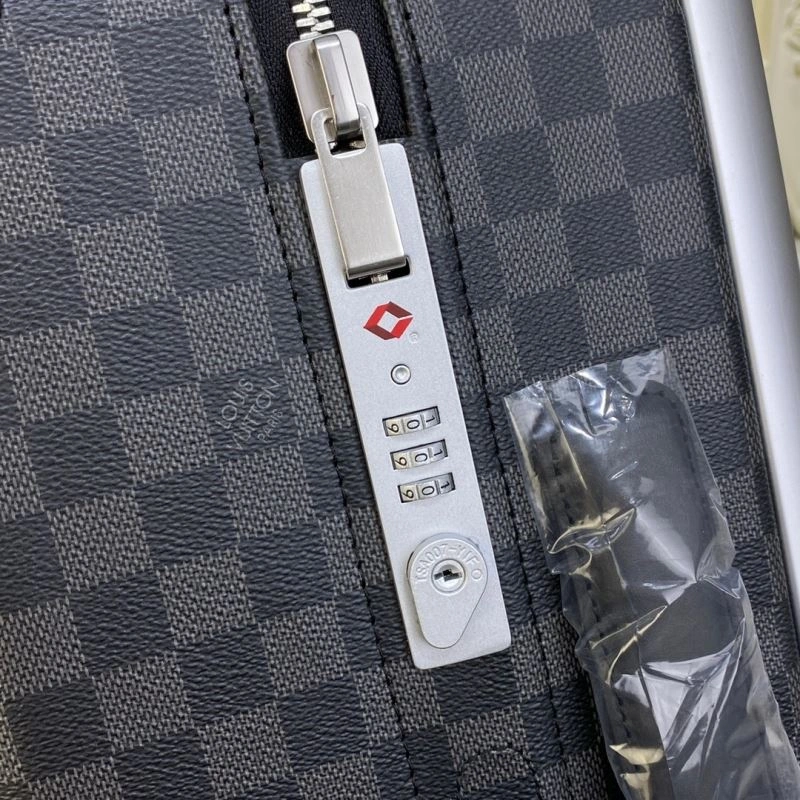 Louis Vuitton Suitcase Bold 65321