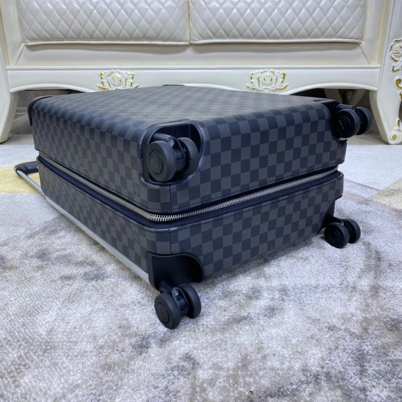 Louis Vuitton Suitcase Bold 65321