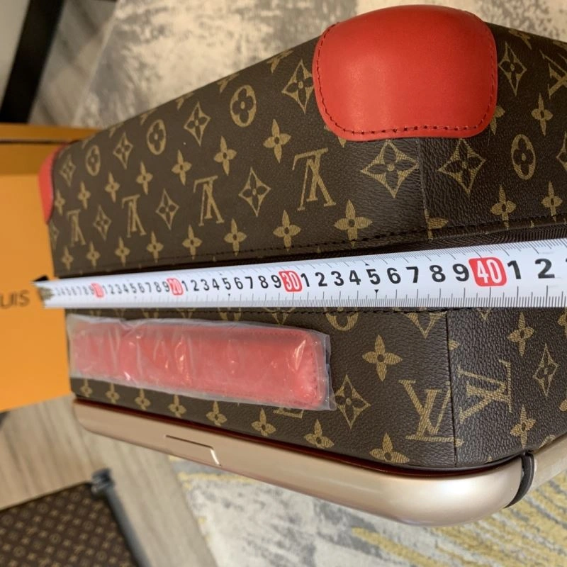 Louis Vuitton Suitcase ModernLook 65299