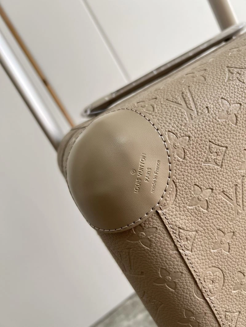 Compact Louis Vuitton Suitcase 65290