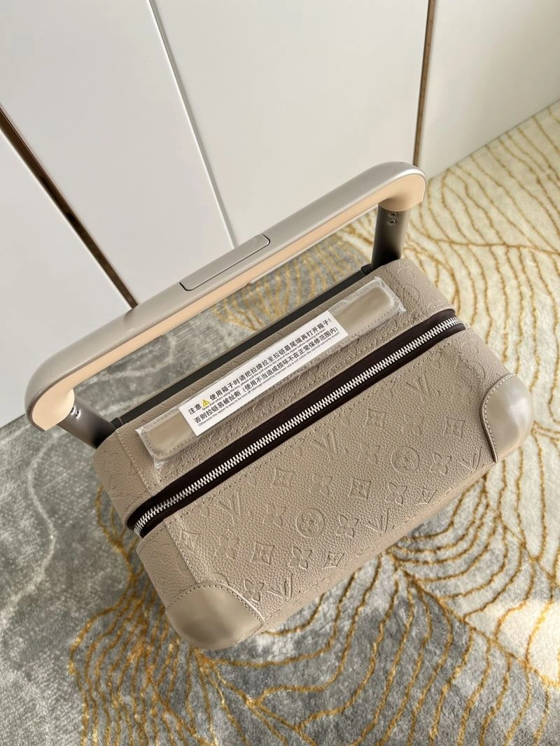 Compact Louis Vuitton Suitcase 65290
